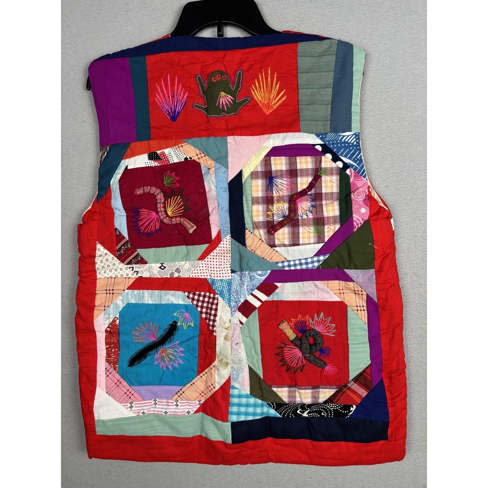 Panda Patchwork Vest Womens Medium Multicolor Quilted Toggle Embroidered Animals